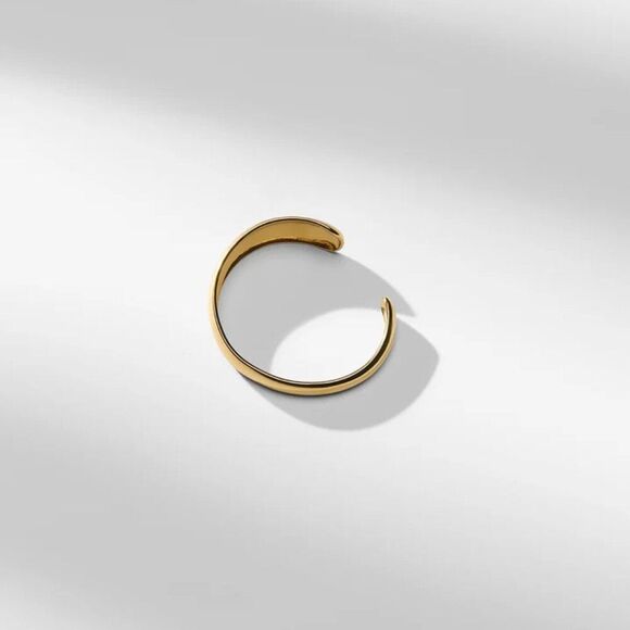 MM LaFleur The Liza Bangle in Gold - Picture 6 of 6